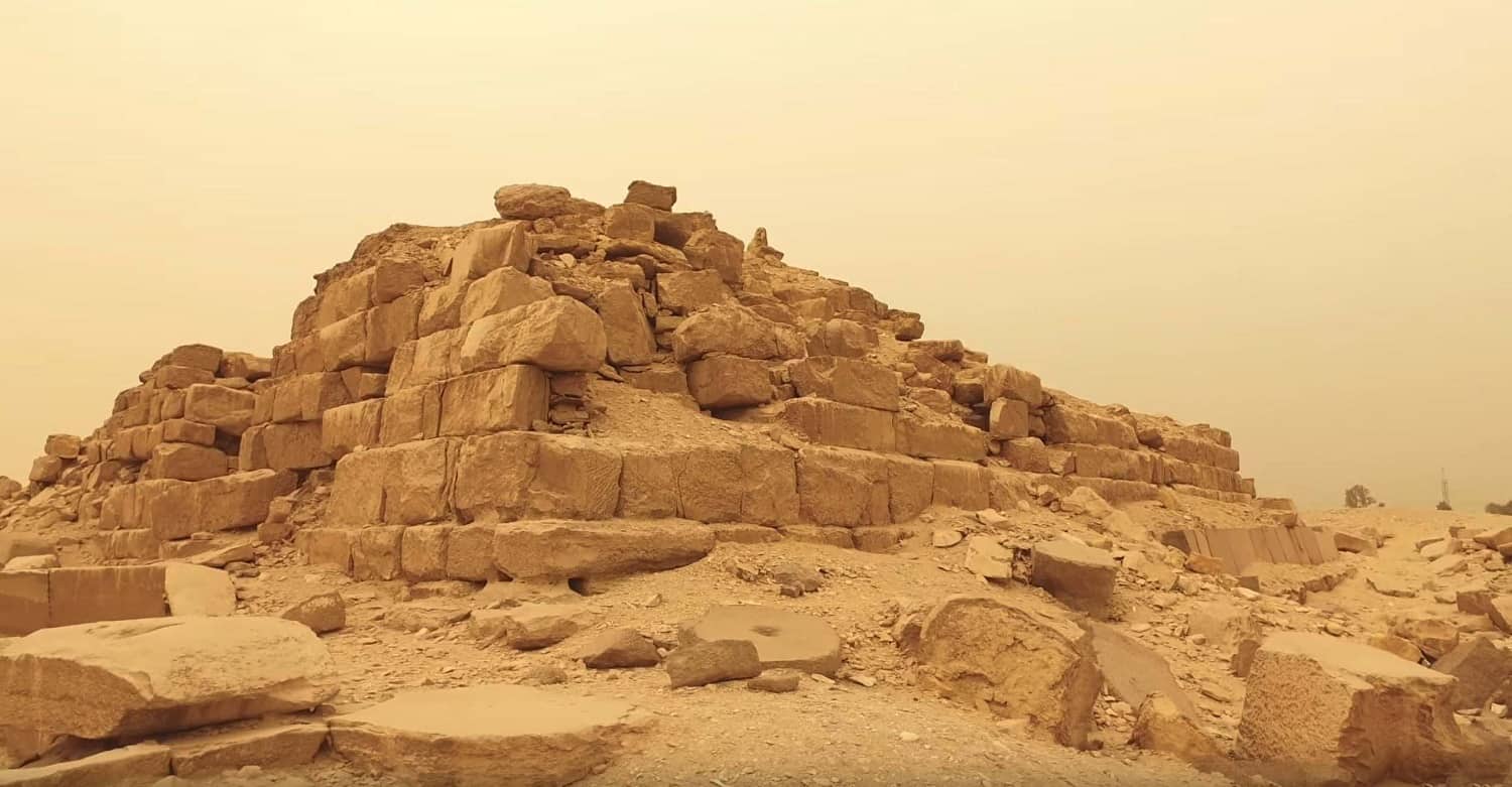 The Way of the Gods—The 'Stargate' of Abu Gurab